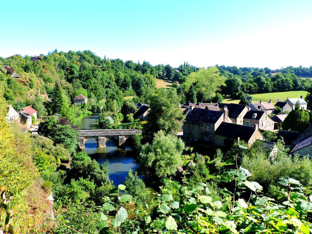 Gesnes-le-Gandelin Gite Dans Les Alpes Mancelles מראה חיצוני תמונה